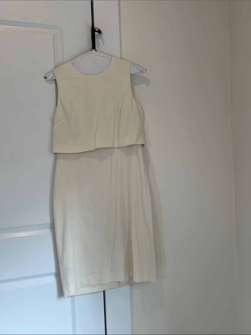 Ann Taylor Cream Sleeveless Layered Sheath Midi Dress